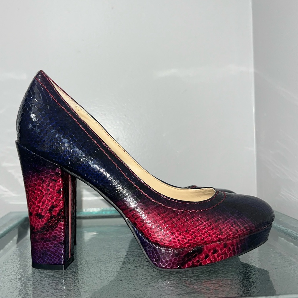 Kenneth Cole snake print high heels